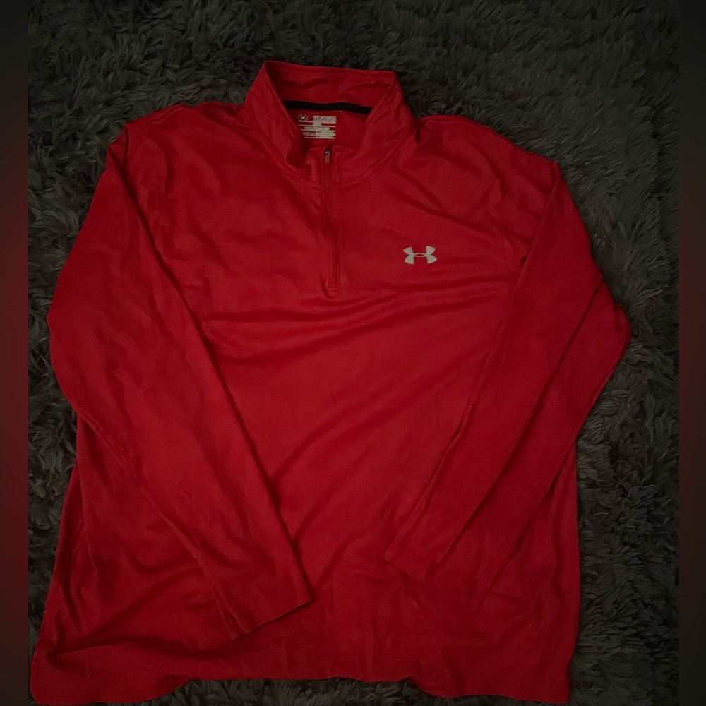 Under Armour long sleeved quarter zip tee